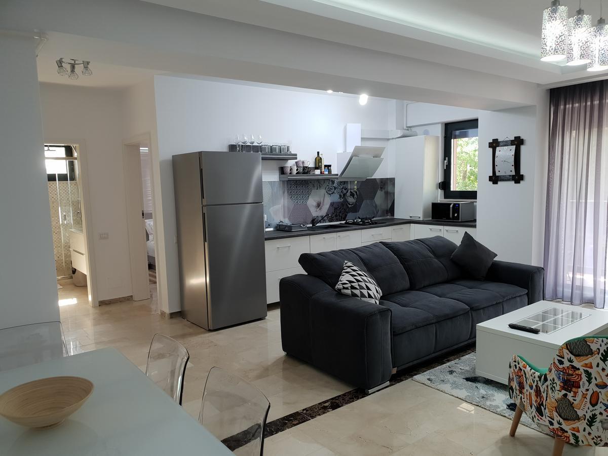 Marble Luxury Apartment
