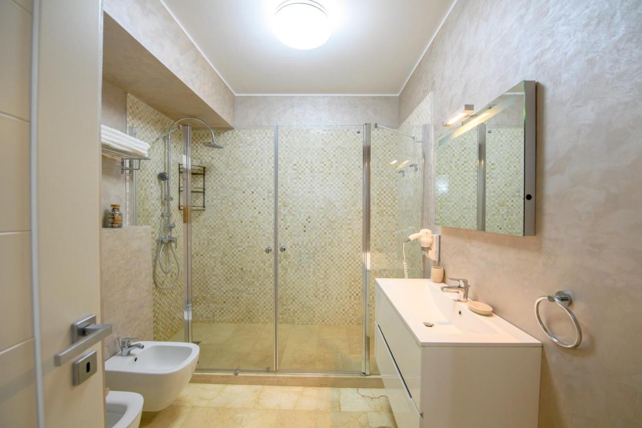 Apartment Marble Luxury Mamaia