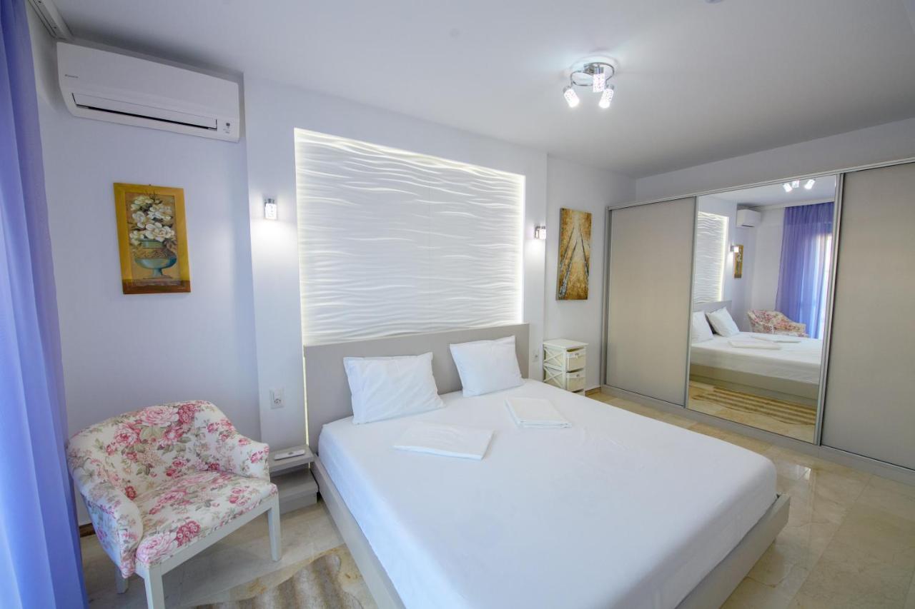 Marble Luxury Mamaia